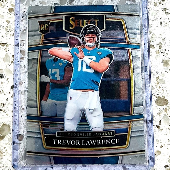 TREVOR LAWRENCE ROOKIE CARD NFL SELECT PANINI JACKSONVILLE JAGUARS 2021 - Picture 1 of 2